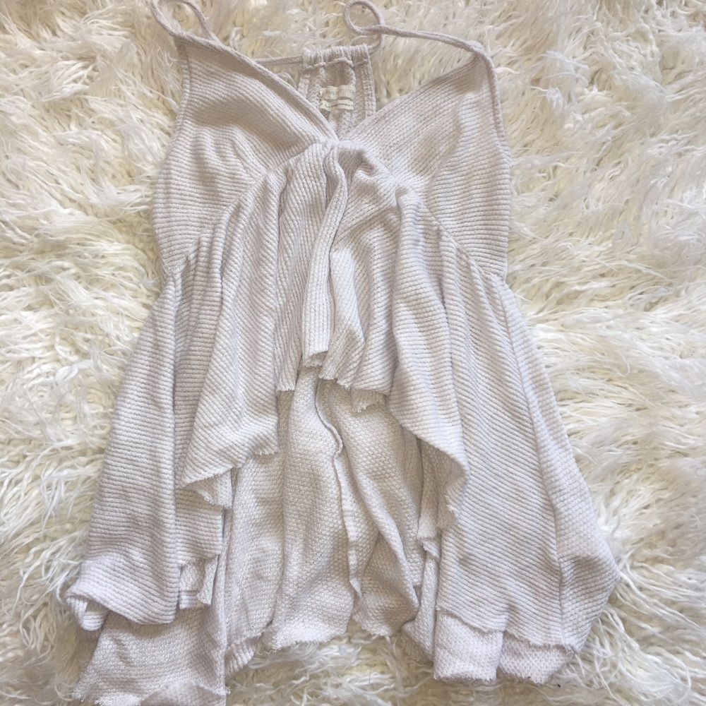 Gray Urban OutFitters Top!